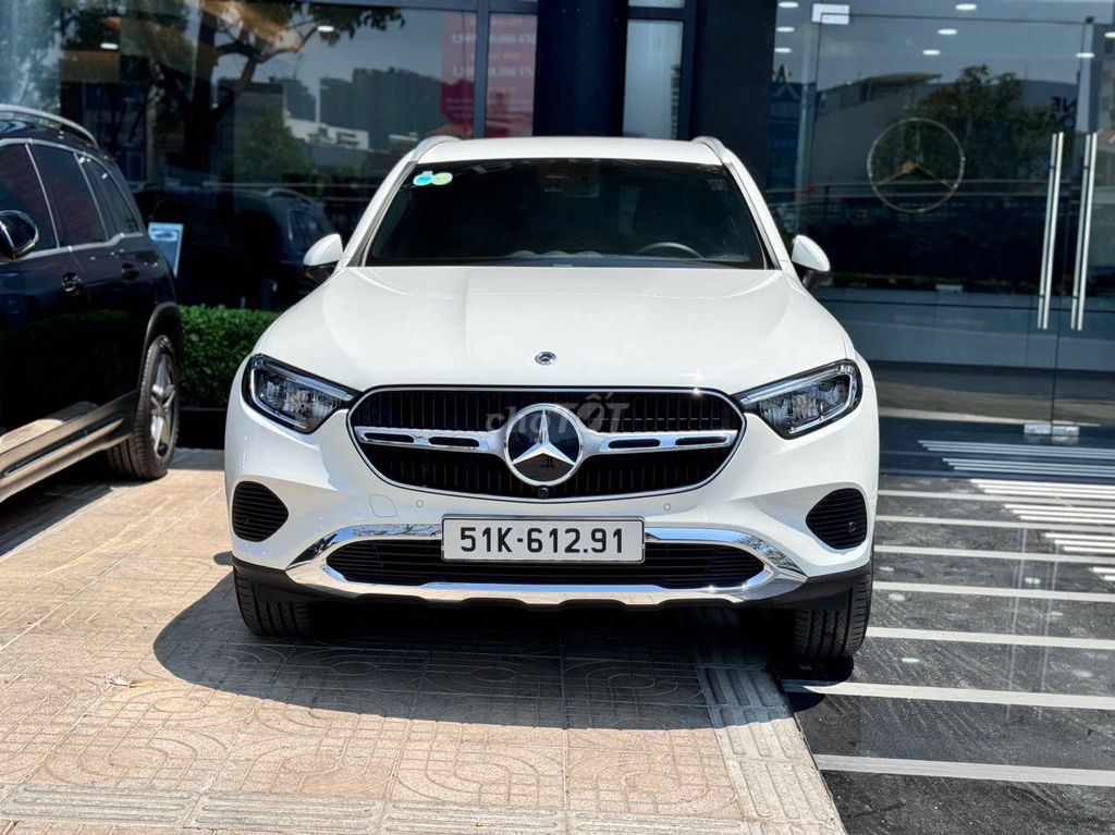 GLC200 4Matic All New Lướt Chính Hãng  - 18000 km