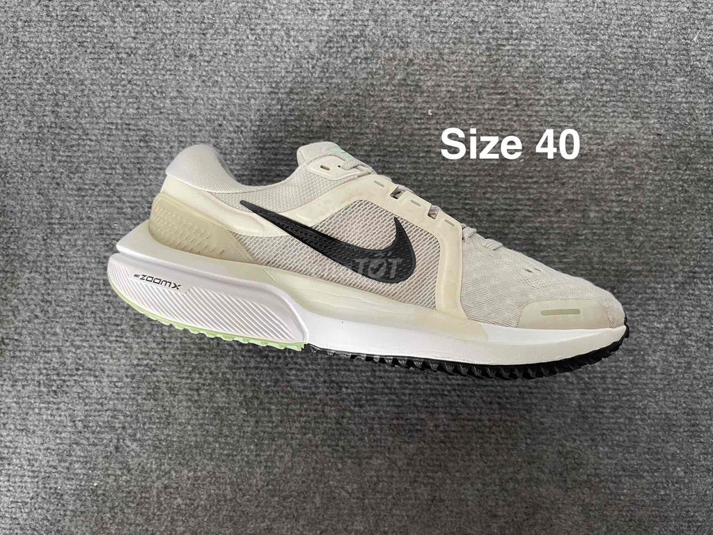 giày Nike Vomero 16 - size 40