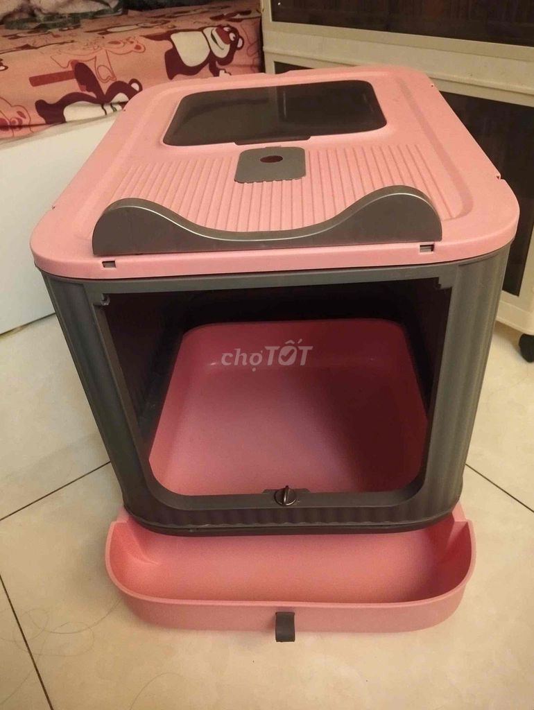 Nhà vệ sinh cho mèo Nhựa Hồng 45x35x36cm. Mua bán Phụ kiện, Thức ăn, Dịch vụ tại Quận 6 Tp Hồ Chí Minh được đăng bởi khanh ngoc hình 1