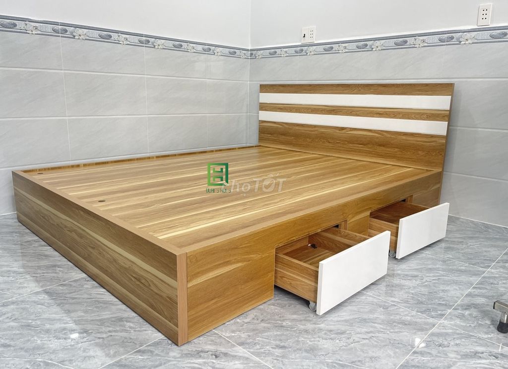 Giường ngủ Gỗ MDF Vàng gỗ 1m2-1m8 x 2m ngăn kéo. Mua bán Giường, chăn ga gối nệm tại Huyện Cần Giuộc Long An được đăng bởi Nội Thất Quang Hùng TD hình 1
