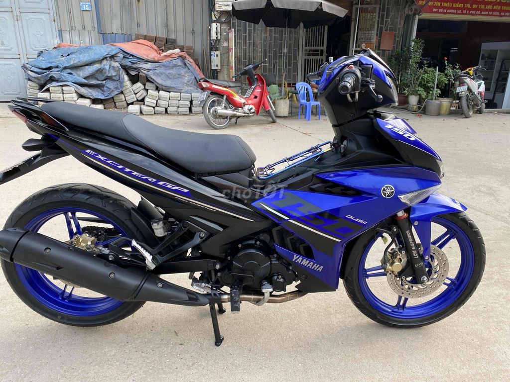 Siêu Phẩm Exciter 150 chính chủ —2020 mới 99%. Mua bán Xe máy tại Quận Nam Từ Liêm Hà Nội được đăng bởi tuấn hình 5