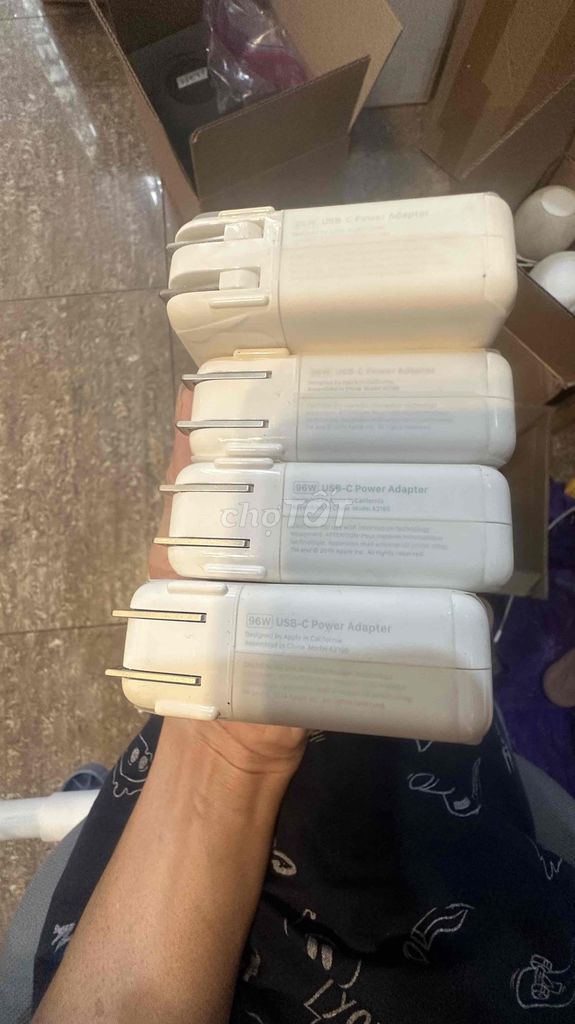 Sạc MacBook Apple USB-C 30w-140w Trắng. Mua bán Phụ kiện (Màn hình, Chuột...) tại Quận 10 Tp Hồ Chí Minh được đăng bởi nguyen trieu phu hình 1