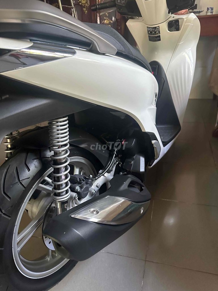 xe nhà sử dụng cần bán. máy móc, sơn nguyên zin. Mua bán Xe máy tại Thành phố Thuận An Bình Dương được đăng bởi Nguyen tai hình 7