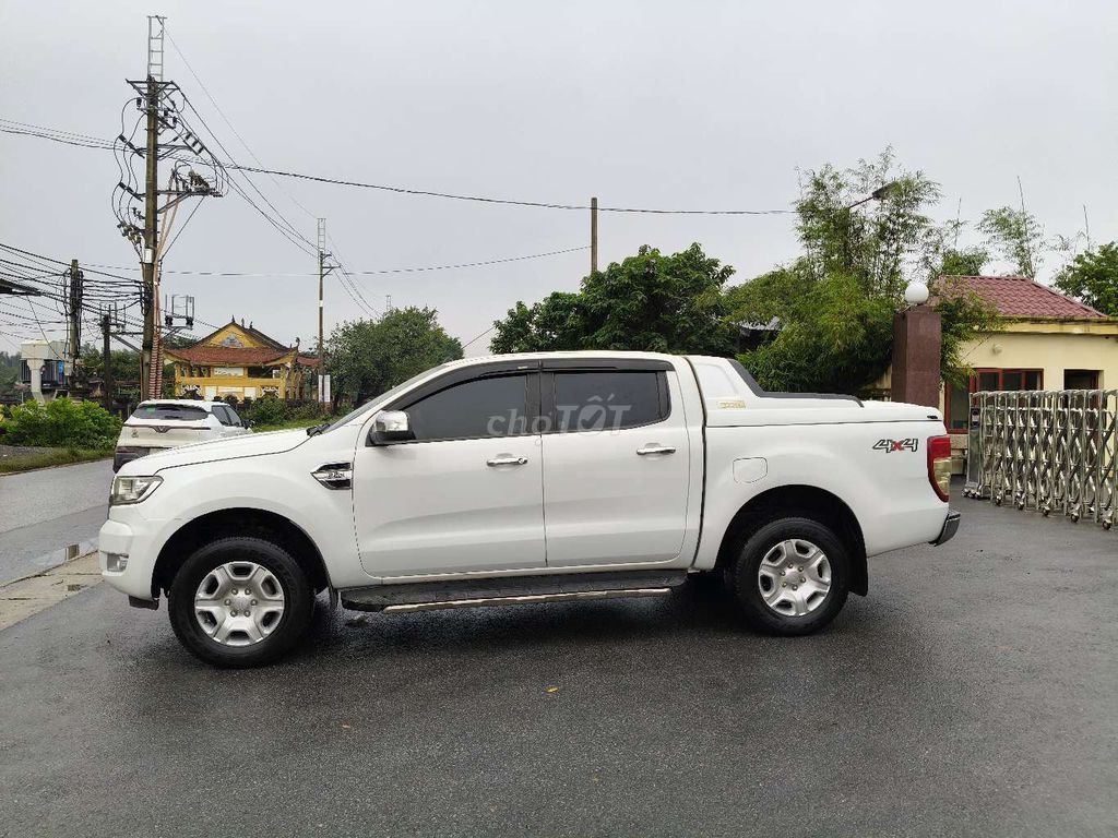 2017 XLT 2.2L 4x4 MT - 240000 km. Mua bán Ô tô tại Huyện Thanh Trì Hà Nội được đăng bởi Chuyên mua bán xe Bán Tải Lướt  hình 4