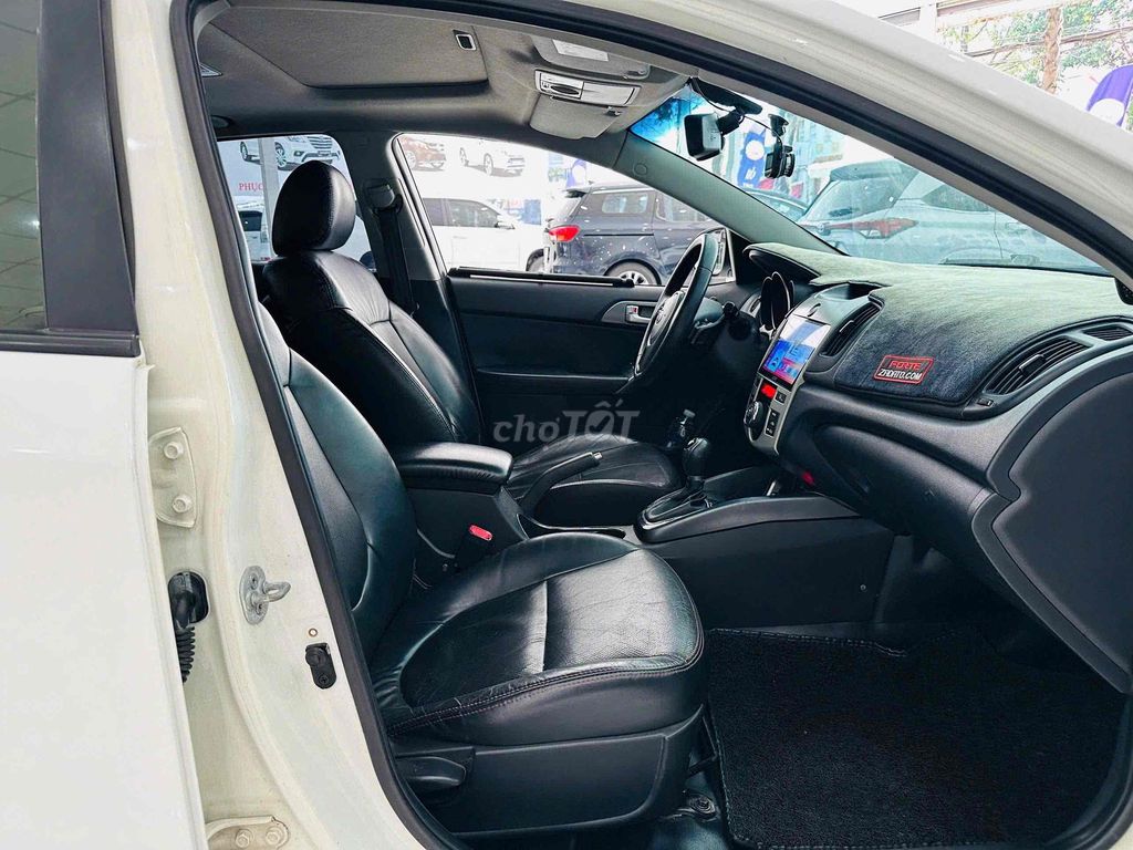KIA Forte 2011 1.6AT 157000 km. Mua bán Ô tô tại Thành phố Thủ Dầu Một Bình Dương được đăng bởi TRUNG DƯƠNG AUTO  hình 8
