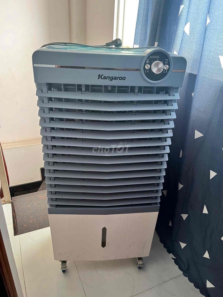 Máy làm mát Kangaroo KG50F103 Xám 48L 90-95%. Mua bán Nội thất, đồ gia dụng khác tại Thành phố Thủ Đức Tp Hồ Chí Minh được đăng bởi Quỳnh Nguyễn hình 1