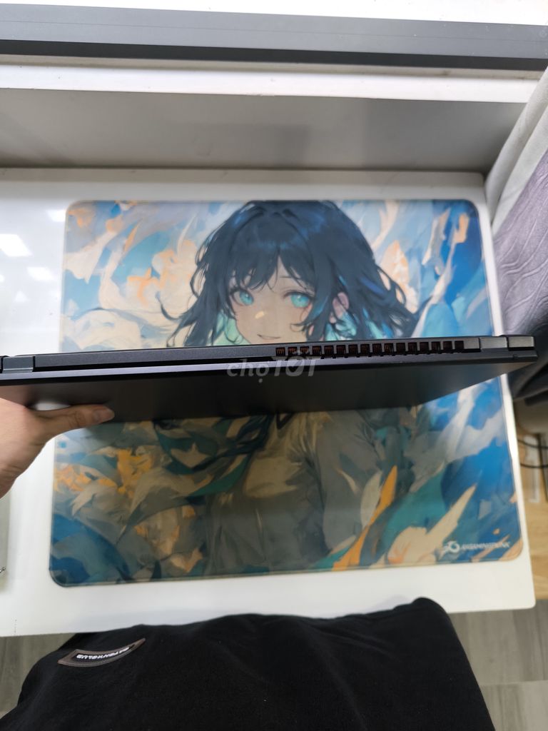 Em cần bán Acer Aspire 7 A715-76G-5806