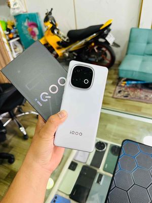 IQOO Z10 Turbo Pro 12GB/256GB Trắng