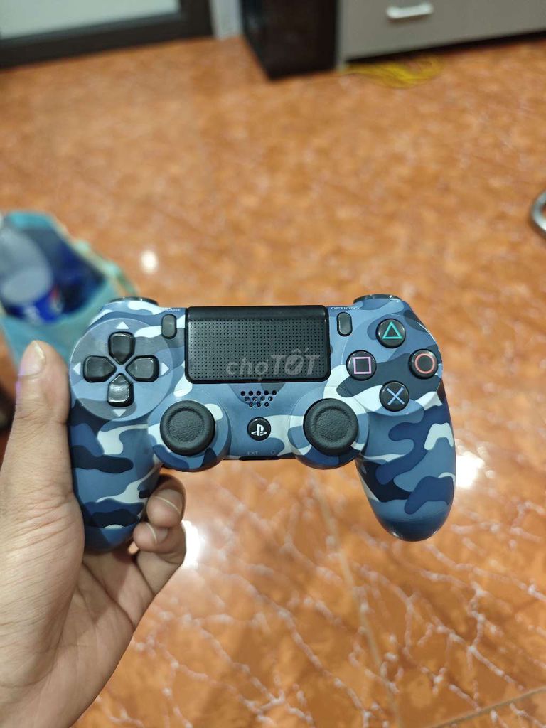 Tay cầm chơi game Sony PS4 Pro Camo xanh. Mua bán Thiết bị chơi game tại Quận Bắc Từ Liêm Hà Nội được đăng bởi King Cedrus hình 1