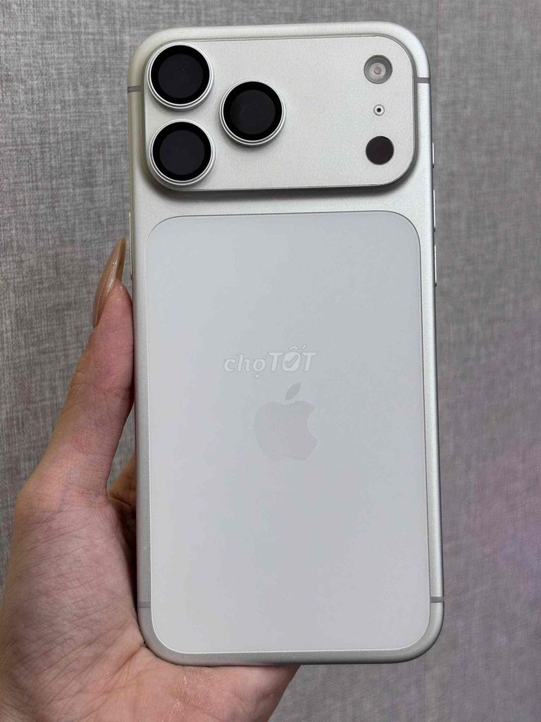 iPhone 17 Pro Max 1024GB Bạc 99% (1T) Qte Mỹ 98383. Mua bán Điện thoại tại Quận Ninh Kiều Cần Thơ được đăng bởi Quý Mobile Cần thơ hình 1