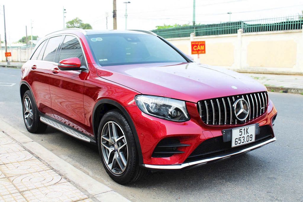 Mercedes Benz GLC300 4Matic 2016 - 47000 km. Mua bán Ô tô tại Quận Tân Bình Tp Hồ Chí Minh được đăng bởi HOANG SON hình 3