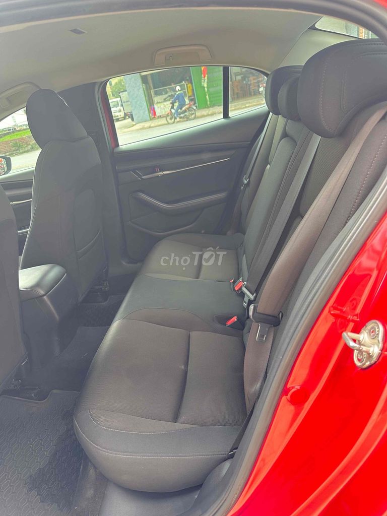 Mazda 3 2020 1.5L Deluxe - 55000 km. Mua bán Ô tô tại Thị xã Đông Triều Quảng Ninh được đăng bởi Đặng Văn Hà hình 6