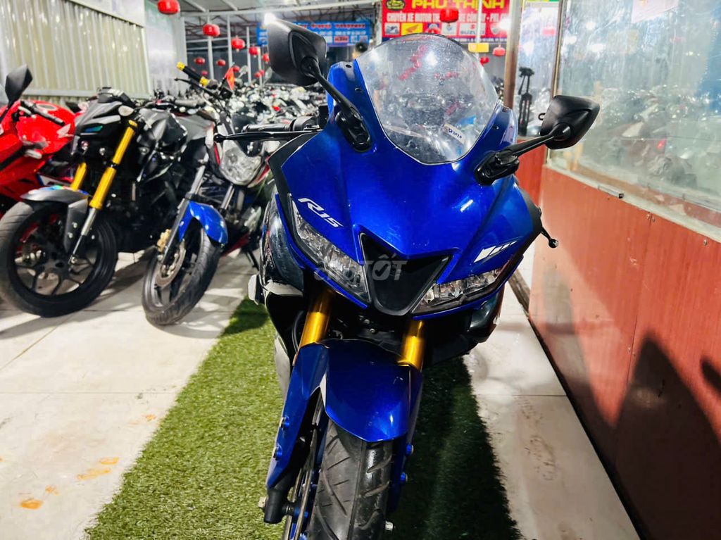 XE MÁY PHÚ THỊNH -YAMAHA R15V3 - HỖTRỢTRẢGÓP. Mua bán Xe máy tại Quận Nam Từ Liêm Hà Nội được đăng bởi TRẦN VĂN PHÚ hình 4