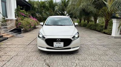 Mazda 2 Luxury 2022 Sedan Trắng 99.000km