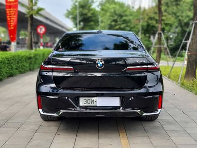 BMW 7 Series 2023 735Li M Sport - 16000 km. Mua bán Ô tô tại Quận Bắc Từ Liêm Hà Nội được đăng bởi Mr Hợi 