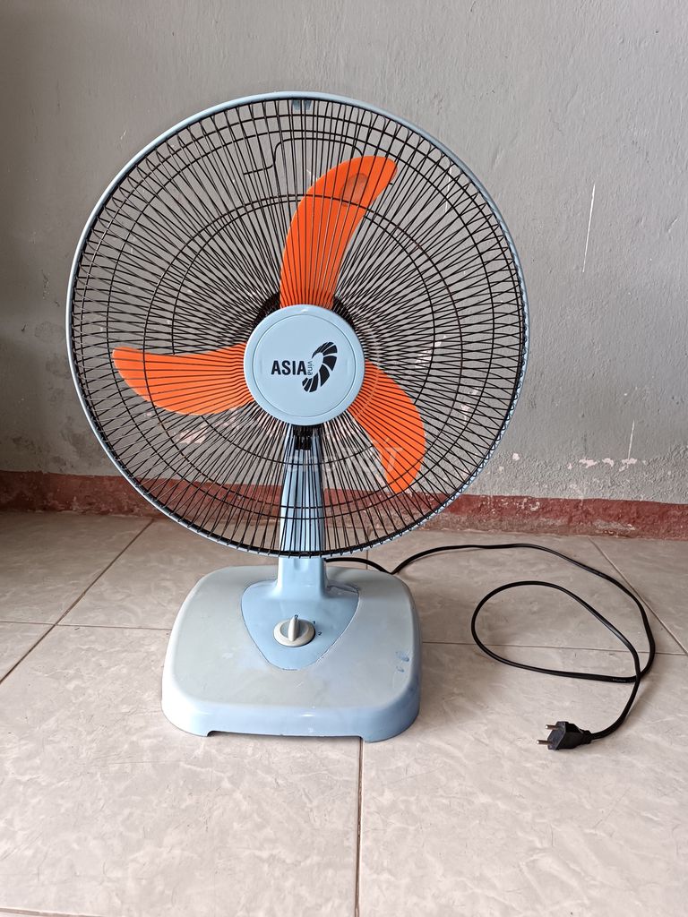 Quạt điện Asia, quạt lùn, lồng cánh lớn, giá 150k. Mua bán Quạt tại Thị xã Điện Bàn Quảng Nam được đăng bởi Ket ban face zalo qua sdt hình 1