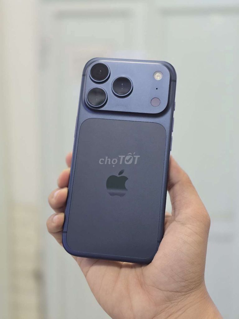 iPhone 17Pro 256GB Xanh 14L sạc | Khay Sim| Góp 0%. Mua bán Điện thoại tại Quận Ngô Quyền Hải Phòng được đăng bởi TRAN SONG HA hình 1