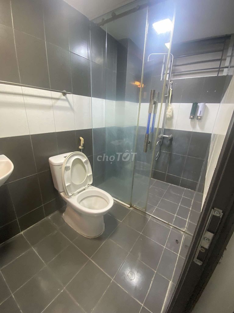 NR Hoàng Văn Thái 42m2x3T 1 tum,4PN,2wc,Tiện ở GĐ,KD online.