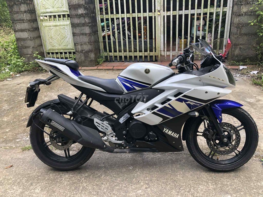 R15 V2 .Sip xe toàn quốc. Mua bán Xe máy tại Thành phố Dĩ An Bình Dương được đăng bởi Hoàng gia moto hình 10