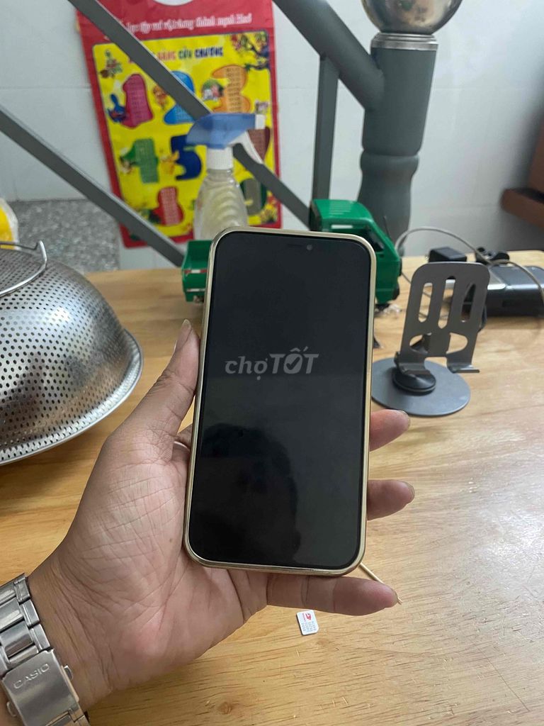 iPhone 11 Đen 128GB Quốc Tế 2 sim vật lý, Mượt Mà. Mua bán Điện thoại tại Thành phố Dĩ An Bình Dương được đăng bởi Nguyễn Văn Quý hình 1