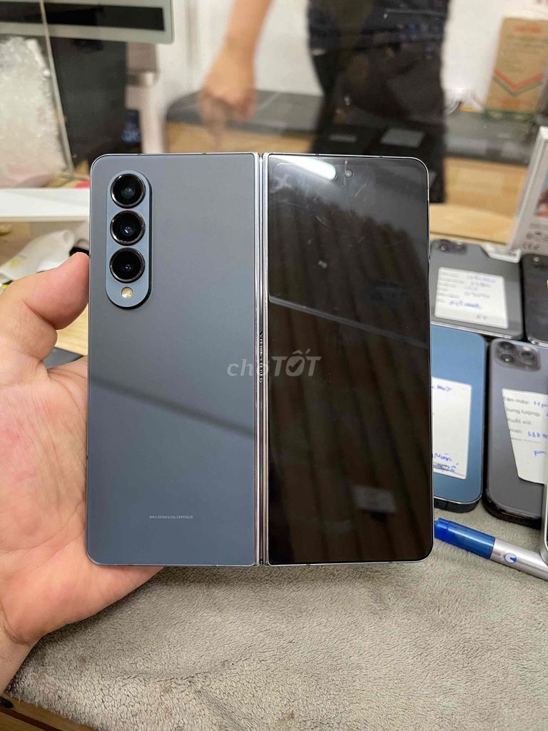 Samsung Z Fold 4 256GB Xám. Mua bán Điện thoại tại Quận Đống Đa Hà Nội được đăng bởi HaNoiMobile HT  hình 1