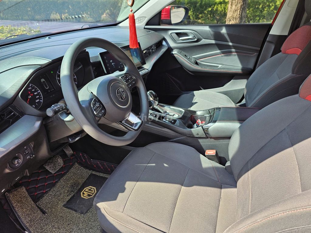 MG 5 AT 2022 màu đỏ. Mua bán Ô tô tại Quận Thanh Xuân Hà Nội được đăng bởi Thanh Biz Nguyễn Thái Auto hình 14