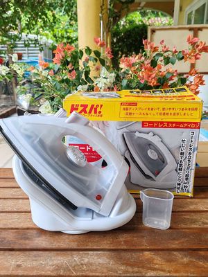 Bàn ủi hơi nước không dây nội địa Nhật

,điện 100V. Mua bán Nội thất, đồ gia dụng khác tại Quận 7 Tp Hồ Chí Minh được đăng bởi Vy Vy