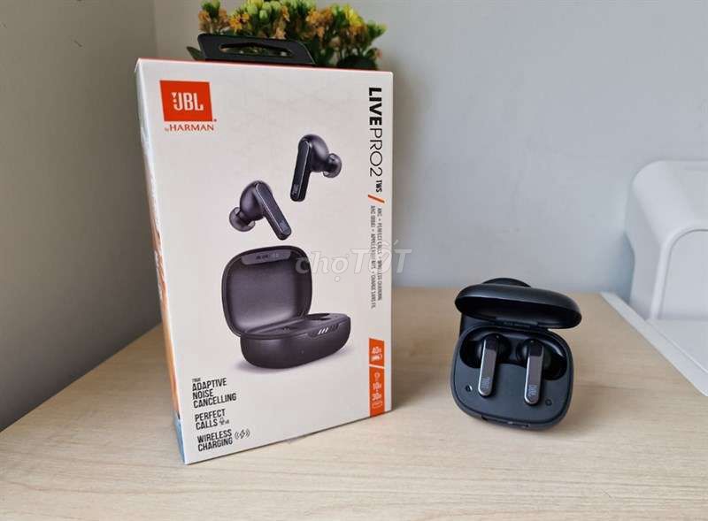 Tai nghe JBL Live Pro 2 Đen Chống ồn. Mua bán Tivi, Âm thanh tại Quận Thanh Khê Đà Nẵng được đăng bởi Toàn hình 1