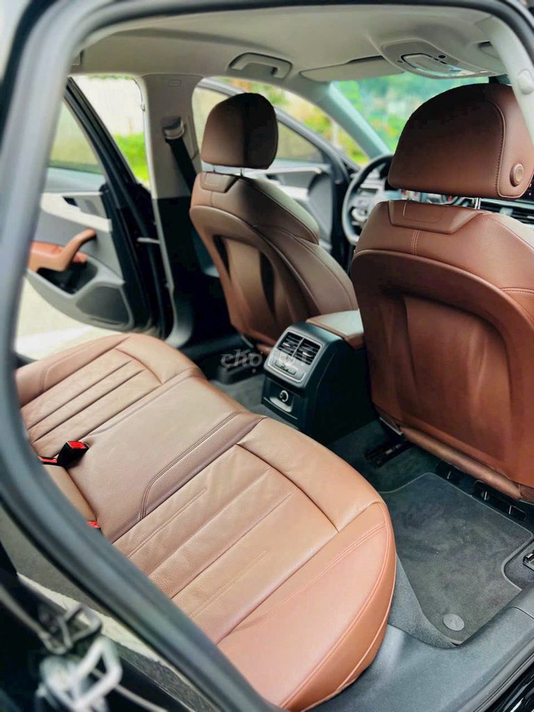 Audi A4 2017 2.0 TFSI - 70000 km. Mua bán Ô tô tại Quận 5 Tp Hồ Chí Minh được đăng bởi Ly Tran hình 14