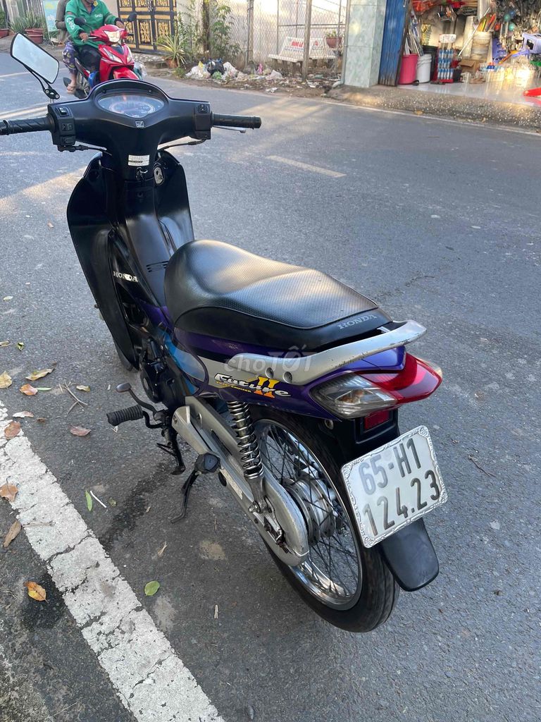 Honda Future 2 màu Tím biển 65. Mua bán Xe máy tại Quận Cái Răng Cần Thơ được đăng bởi Cầm Đồ Minh Tấn hình 3