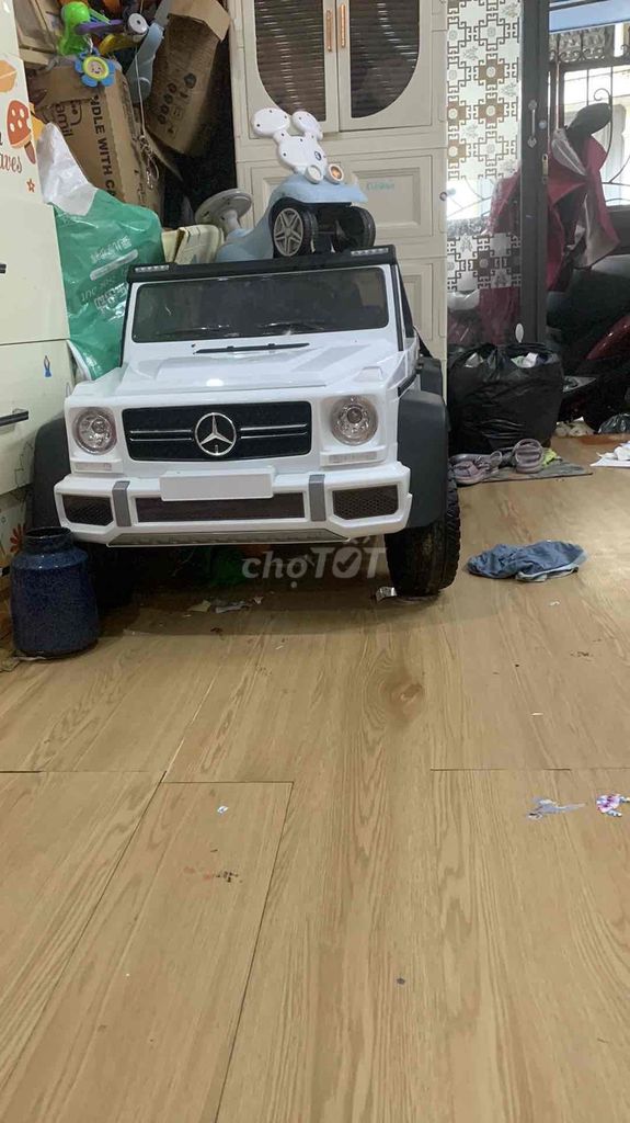 cần bán lại xe ô tô điện cho bé mới. Mua bán Xe điện tại Quận Thanh Xuân Hà Nội được đăng bởi Miss hong hình 1