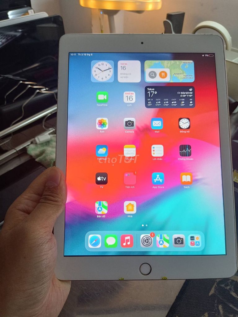 Apple iPad Gen 6 32GB 4G Vàng. Mua bán Máy tính bảng tại Quận 12 Tp Hồ Chí Minh được đăng bởi Hội Đồ Điện Tử hình 1