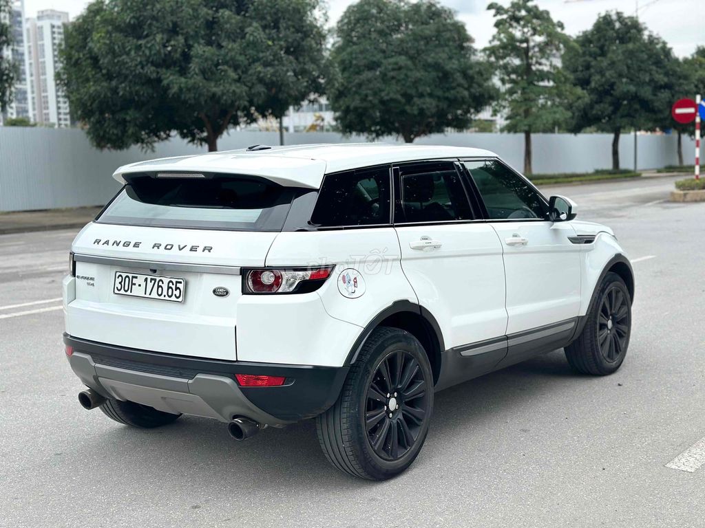 Range Rover Evoque 2015 Prestige Trắng 8 Vạn Miles. Mua bán Ô tô tại Quận Cầu Giấy Hà Nội được đăng bởi Vũ Kiên hình 5