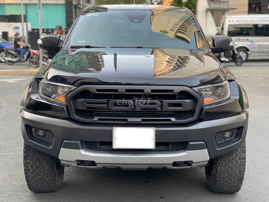 Hãng Ford bán Raptor 2022 siêu lướt như mới 99%