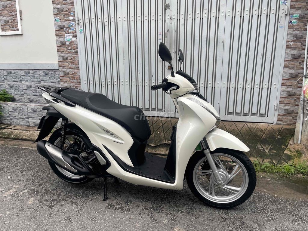Honda SH 150i 2021 один хозяин, родной мотор, идеальное состояние