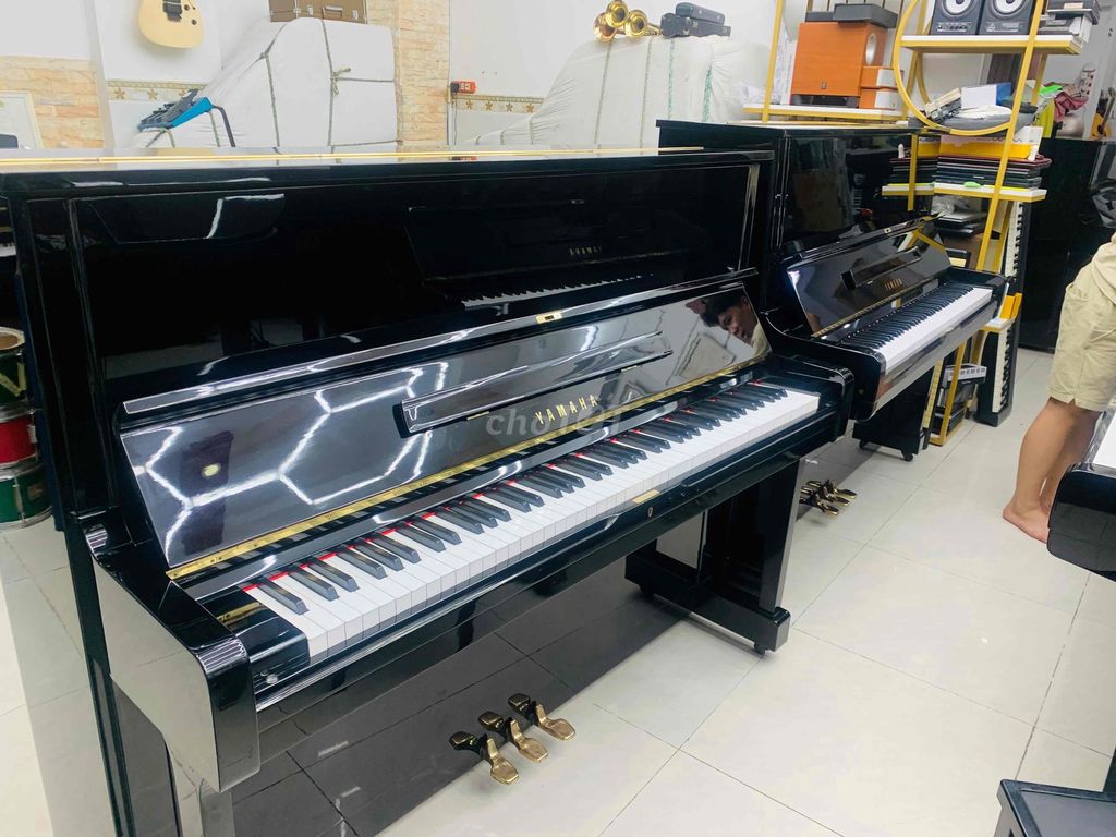 piano cơ yamaha u2c