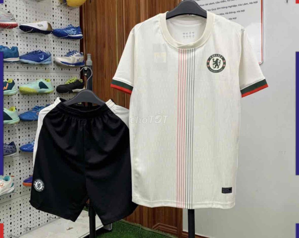 Chelsea 2026 2027. Mua bán Quần áo tại Thành phố Rạch Giá Kiên Giang được đăng bởi Hồ Quỳnh Như hình 1