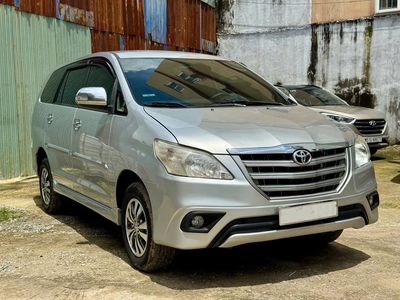 Toyota Innova 2.0E đời xe: 2015 Số sàn 8 chỗ ngồi. Mua bán Ô tô tại Huyện Hóc Môn Tp Hồ Chí Minh được đăng bởi Mr Nhựt chuyên xe hơi lướt chuẩn Toyota Sure
