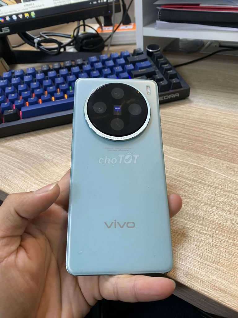 Vivo X100s Xanh GL máy màn phẳng. Mua bán Điện thoại tại Quận Tân Phú Tp Hồ Chí Minh được đăng bởi Nguyễn Chương hình 1