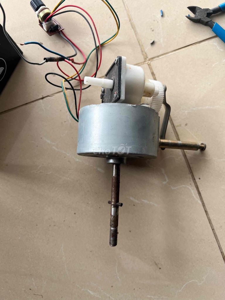 moter quạt không chổi than chạy bình điện. Mua bán Quạt tại Huyện Tam Dương Vĩnh Phúc được đăng bởi hoàng văn hải hình 1
