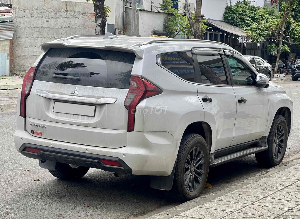 Mitsubishi Pajero Sport 2023 4x2 AT Premium Trắng. Mua bán Ô tô tại Quận Bình Tân Tp Hồ Chí Minh được đăng bởi Thanh Nhã Xe Lướt Sài Gòn hình 3