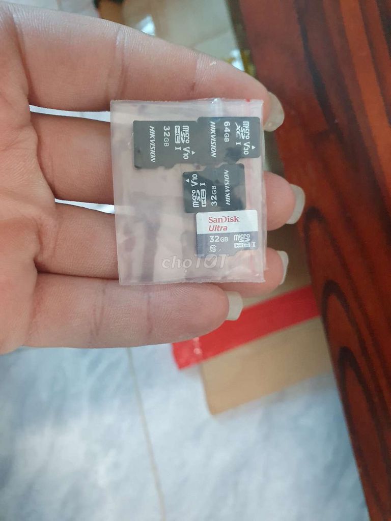 thanh lý thẻ nhớ 32gb và 64gb. Mua bán Linh kiện (RAM, Card...) tại Quận Long Biên Hà Nội được đăng bởi Đăng Hiếu Nguyễn hình 1