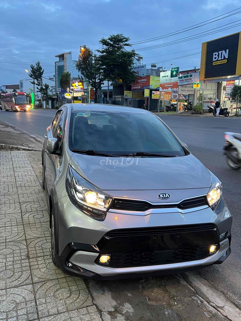 Kia Morning 2021 GT Line - 58000 km. Mua bán Ô tô tại Huyện Đức Trọng Lâm Đồng được đăng bởi SALON ÔTÔ HOÀ THẮNG  hình 1
