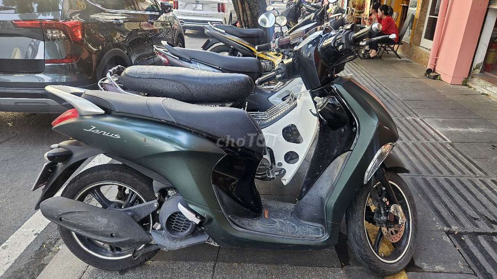 Cần bán xe tay ga JANUS đời 2018, khóa smart key.. Mua bán Xe máy tại Quận 1 Tp Hồ Chí Minh được đăng bởi Trương bảo ngọc linh hình 2