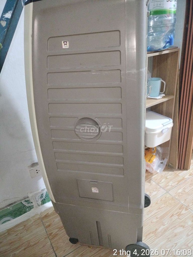 Quạt hơi nước Boss. Mua bán Quạt tại Quận 12 Tp Hồ Chí Minh được đăng bởi Anh Tiến Nguyễn hình 1