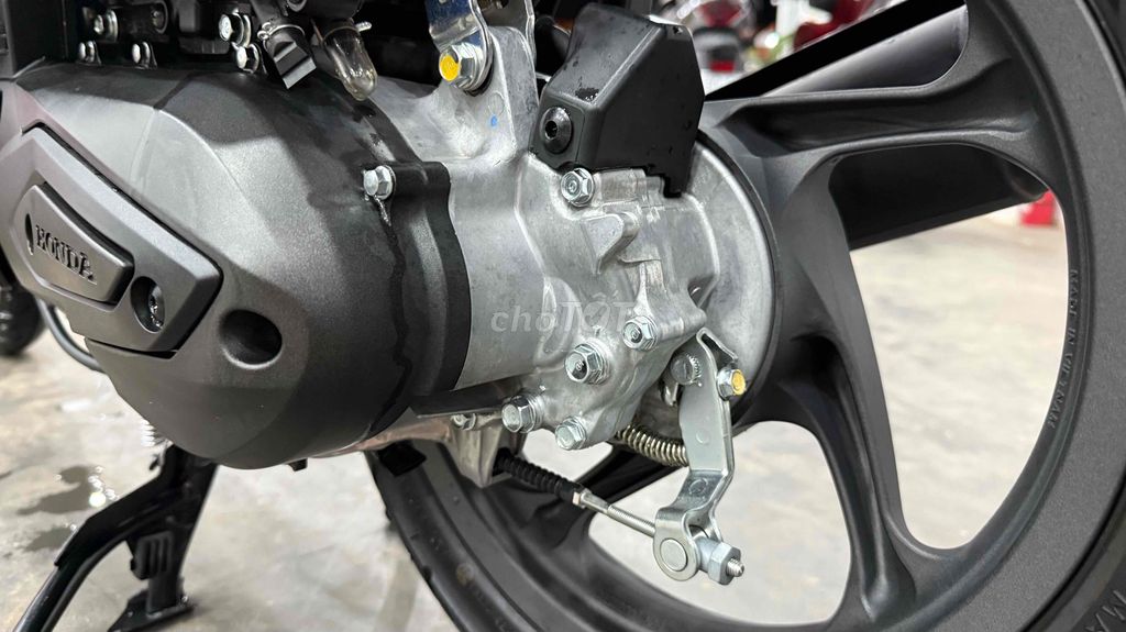 VISION SIÊU LƯỚT T6/2025 ODO 1500km NHƯ XE MỚI. Mua bán Xe máy tại Thành phố Long Khánh Đồng Nai được đăng bởi Cửa Hàng Xe Máy Cũ Thành Phát Đồng Nai hình 7