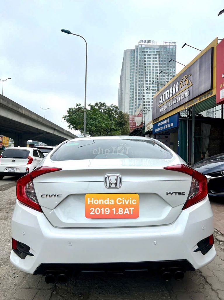 💎 Hàng mới về Honda Civic 1.8AT 2019 nhập Thái. Mua bán Ô tô tại Quận Thanh Xuân Hà Nội được đăng bởi Nguyễn Quang Đức hình 8