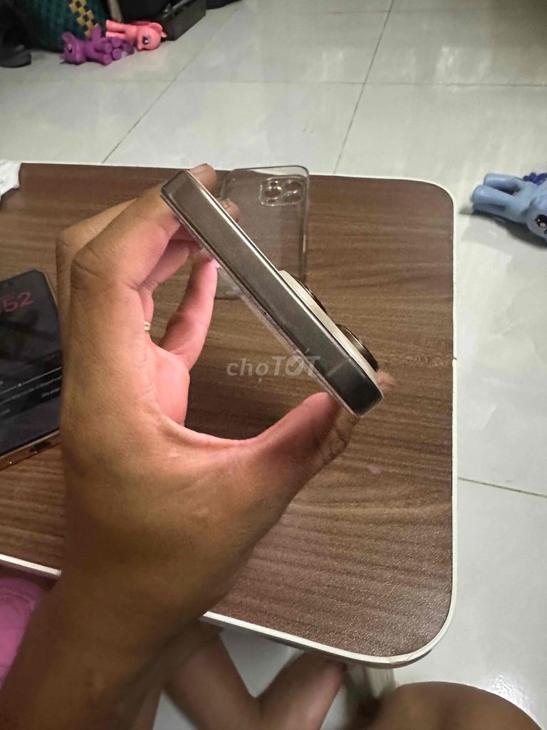 Apple iPhone 16 Pro Max 256GB Sa mạc Đã sử dụng. Mua bán Điện thoại tại Quận 8 Tp Hồ Chí Minh được đăng bởi lê bá đoãn hình 1