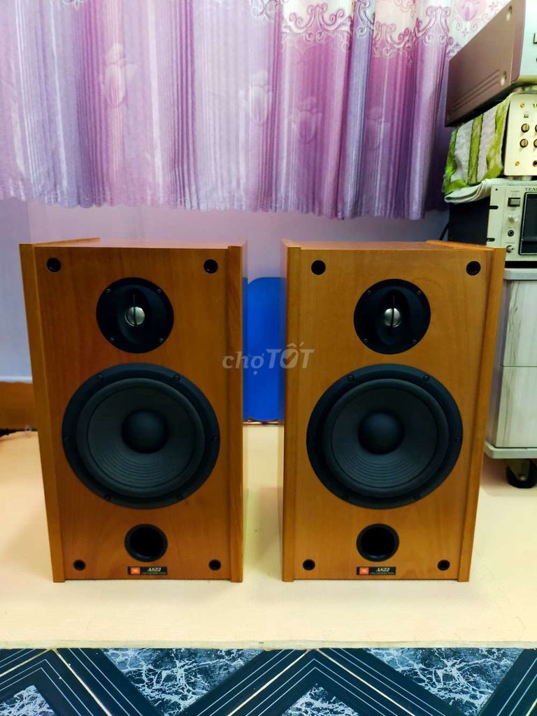 Loa bookshelf JBL A-822 Vàng gỗ 20cm. Mua bán Tivi, Âm thanh tại Quận 6 Tp Hồ Chí Minh được đăng bởi Huỳnh Châu Trí hình 1