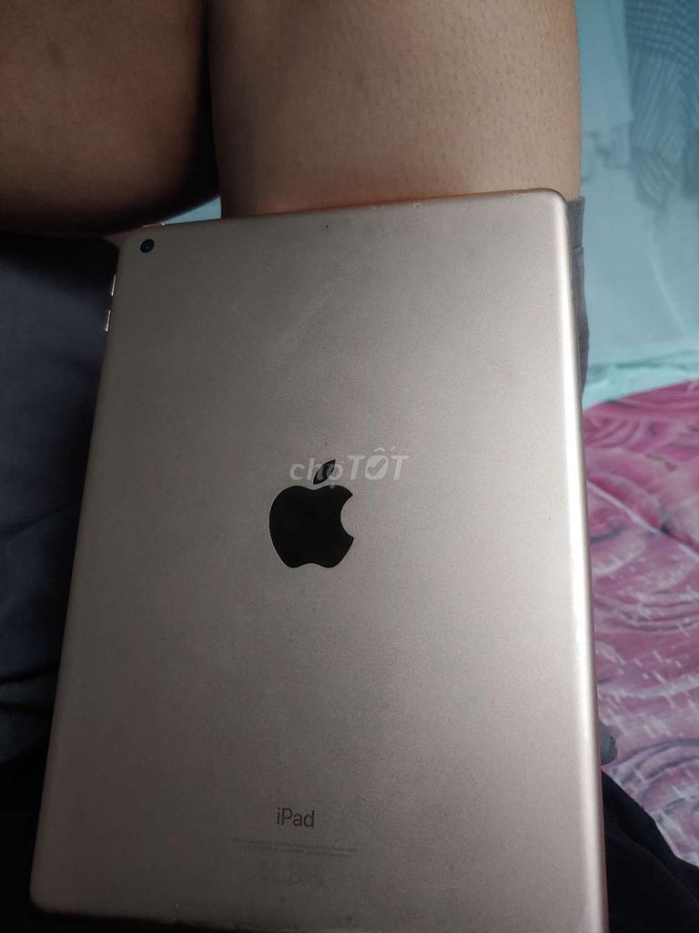 Apple iPad Gen 6 Vàng hồng. Mua bán Máy tính bảng tại Huyện Lai Vung Đồng Tháp được đăng bởi hội hình 1